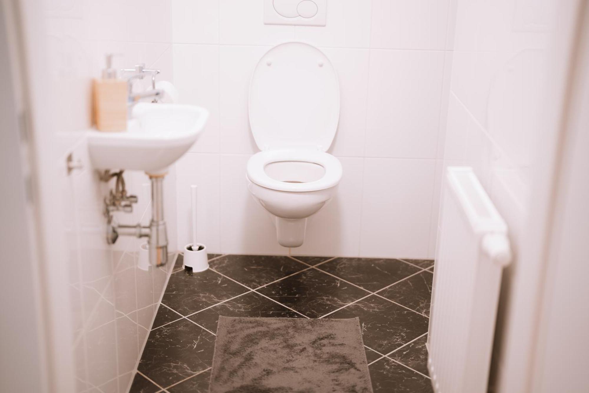 90Qm, 3 Bedrooms, Near Schoenbrunn, Balcony - Axara Housing Wien Exteriör bild