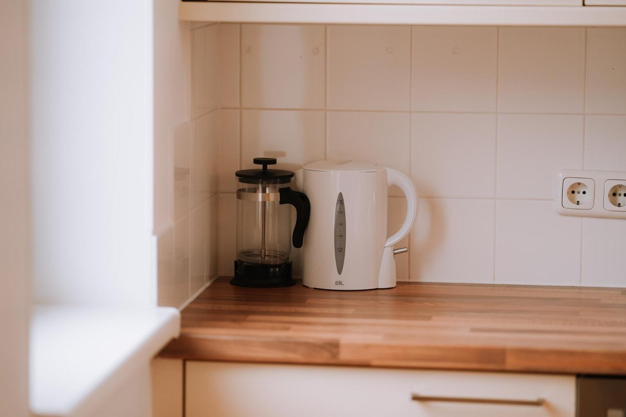 90Qm, 3 Bedrooms, Near Schoenbrunn, Balcony - Axara Housing Wien Exteriör bild
